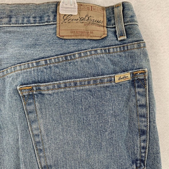 Levis‎ Signature Blue Jeans Straight Tapered Denim Mens size 44 X 30 - Picture 7 of 7